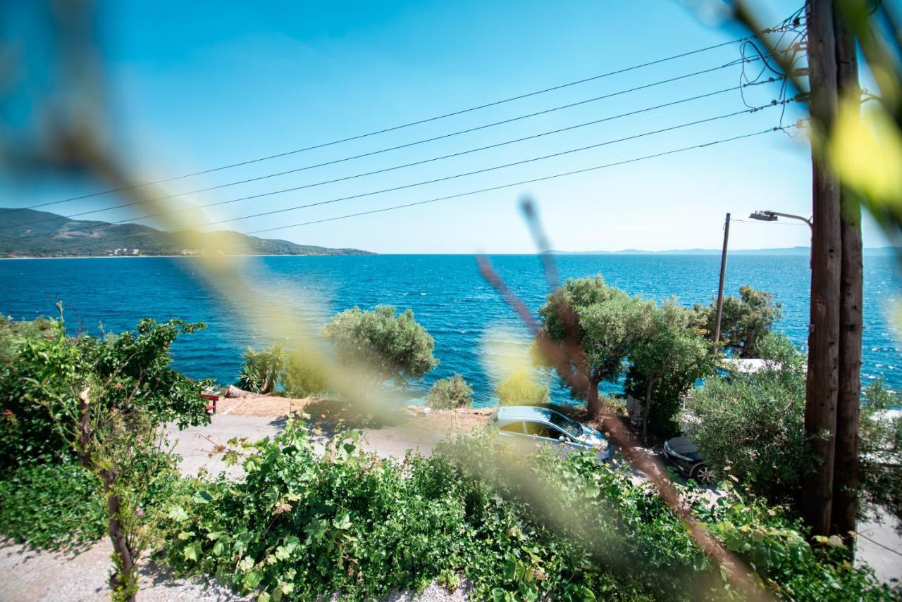 נאוס מרמרס Anemos Seaside Apartment מראה חיצוני תמונה