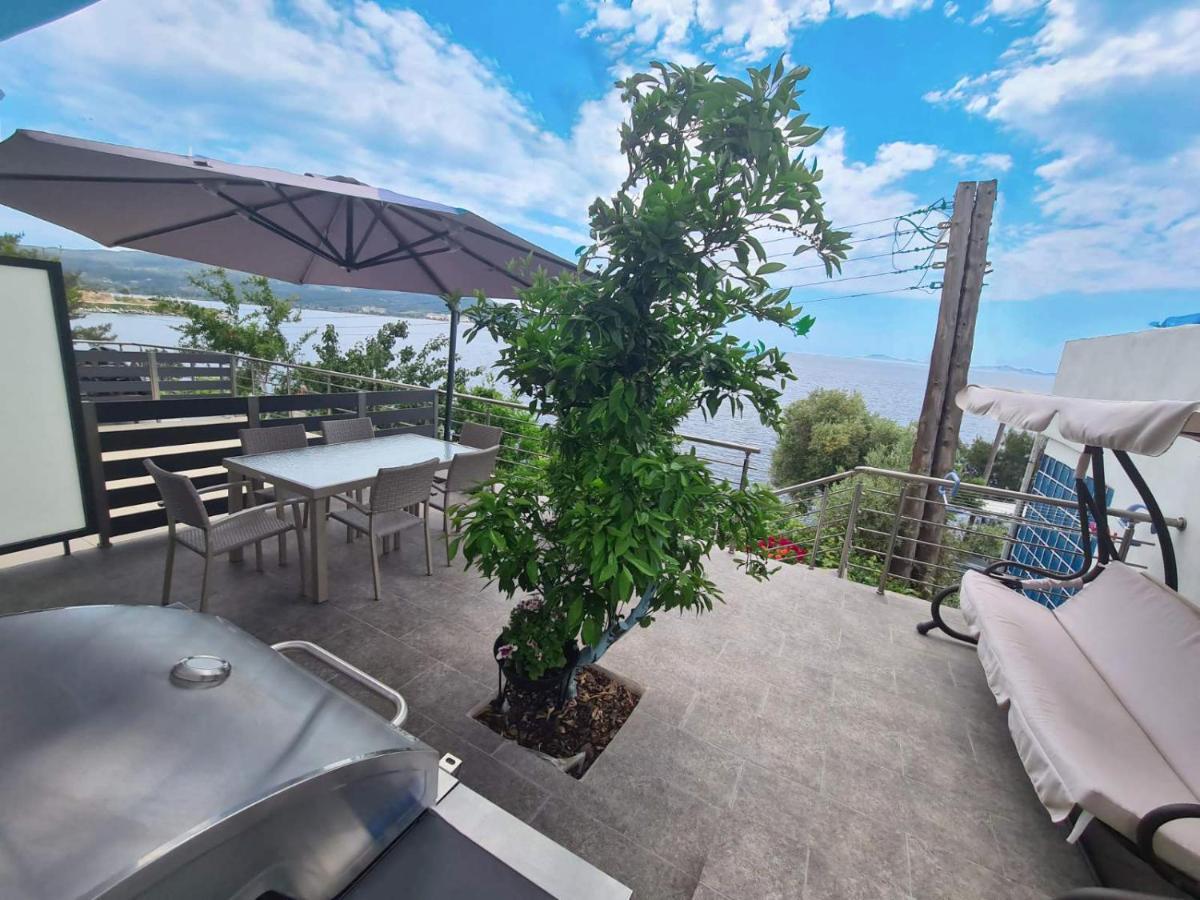 נאוס מרמרס Anemos Seaside Apartment מראה חיצוני תמונה